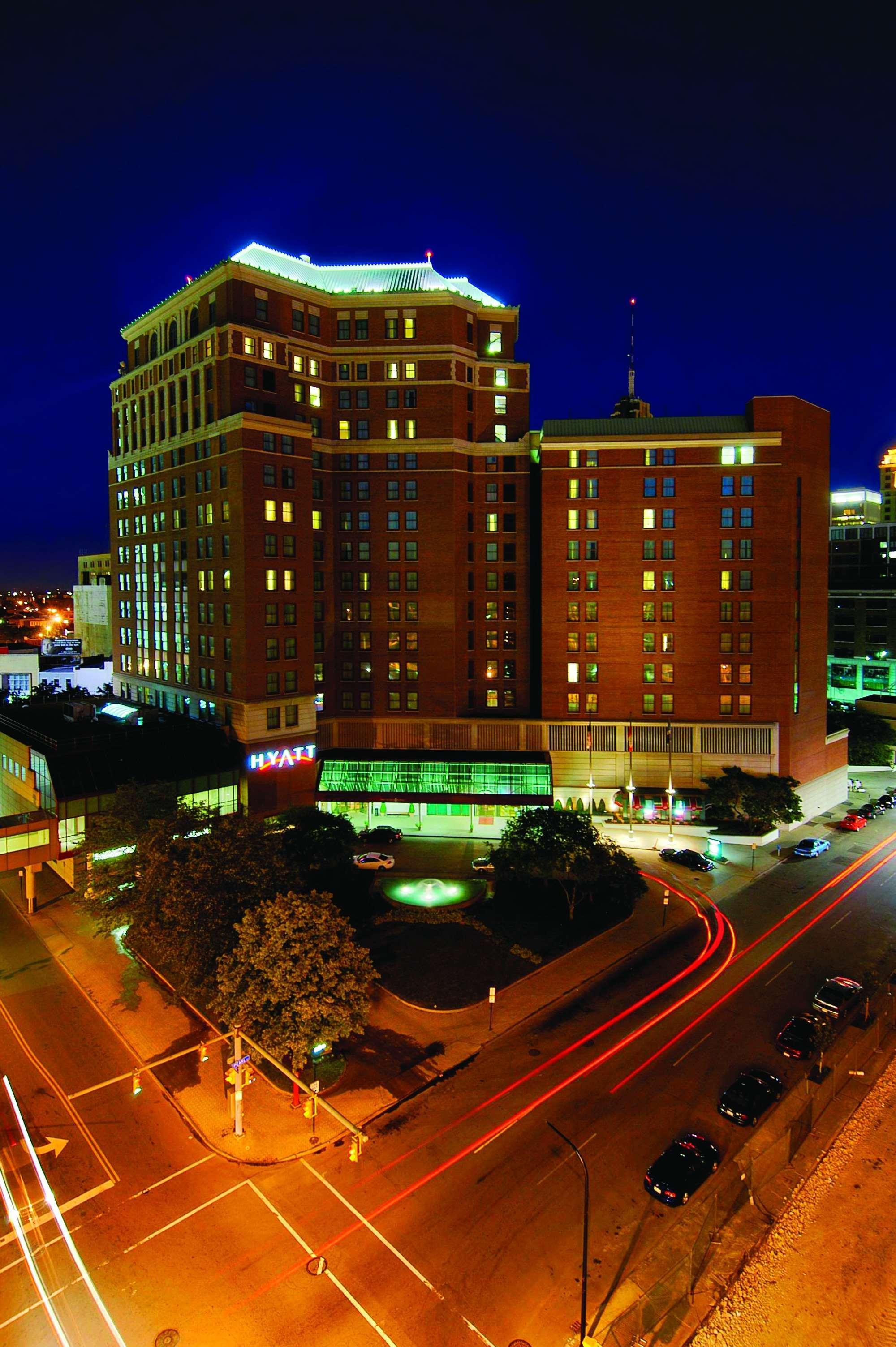 Hyatt Regency Buffalo Exterior photo