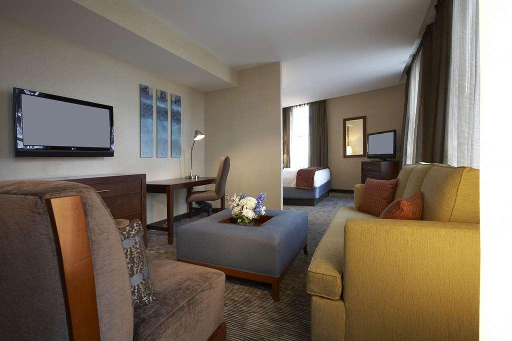Hyatt Regency Buffalo Room photo