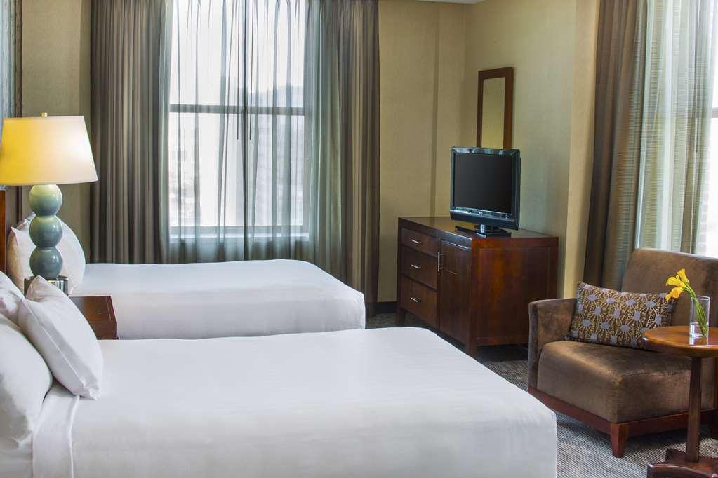 Hyatt Regency Buffalo Room photo