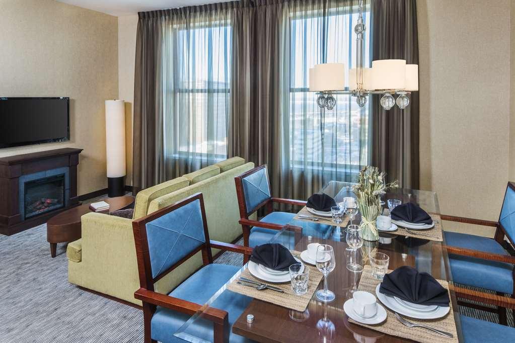 Hyatt Regency Buffalo Room photo
