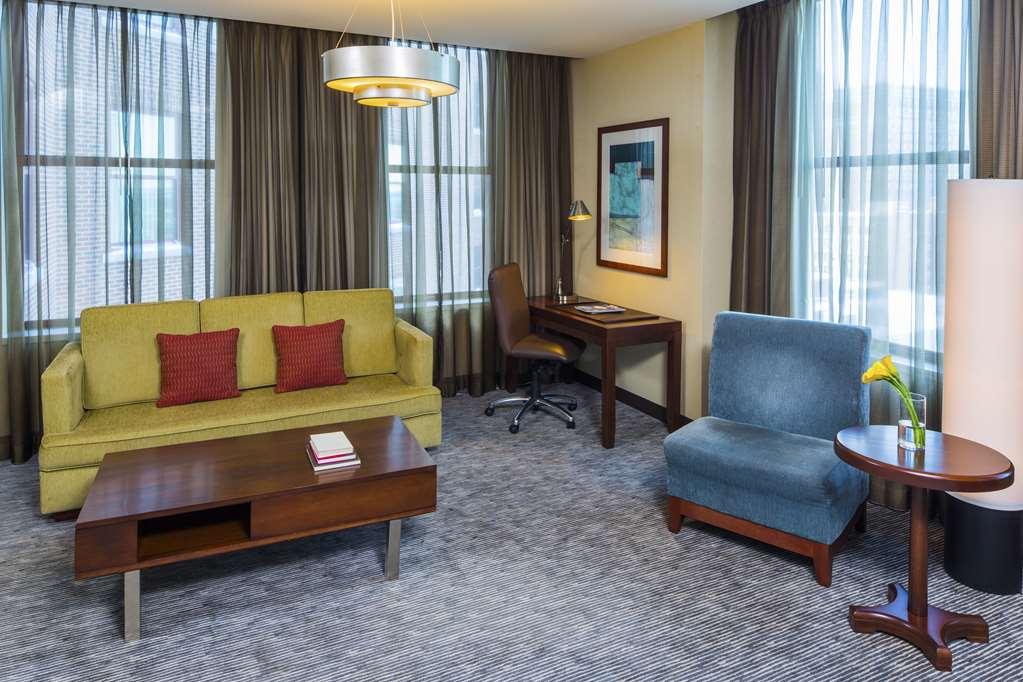 Hyatt Regency Buffalo Room photo